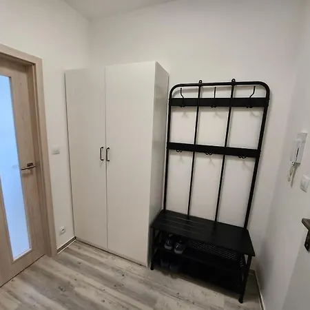 Modern Near The Center شقة برنو